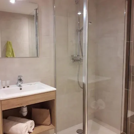Le Chabi Hotel 3*